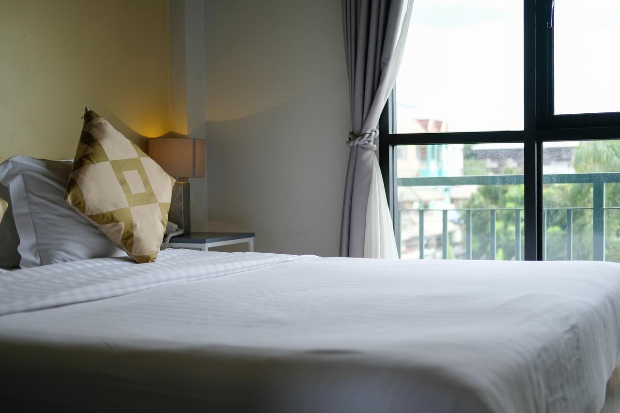H Hotel Phrasing Chiang Mai Exteriör bild